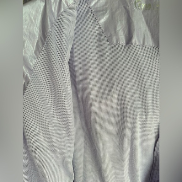 Zyia Active Lightweight Windbreaker Jacket - Picture 7 of 10